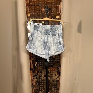 Jessica Simpson White Grey Shorts Size Small